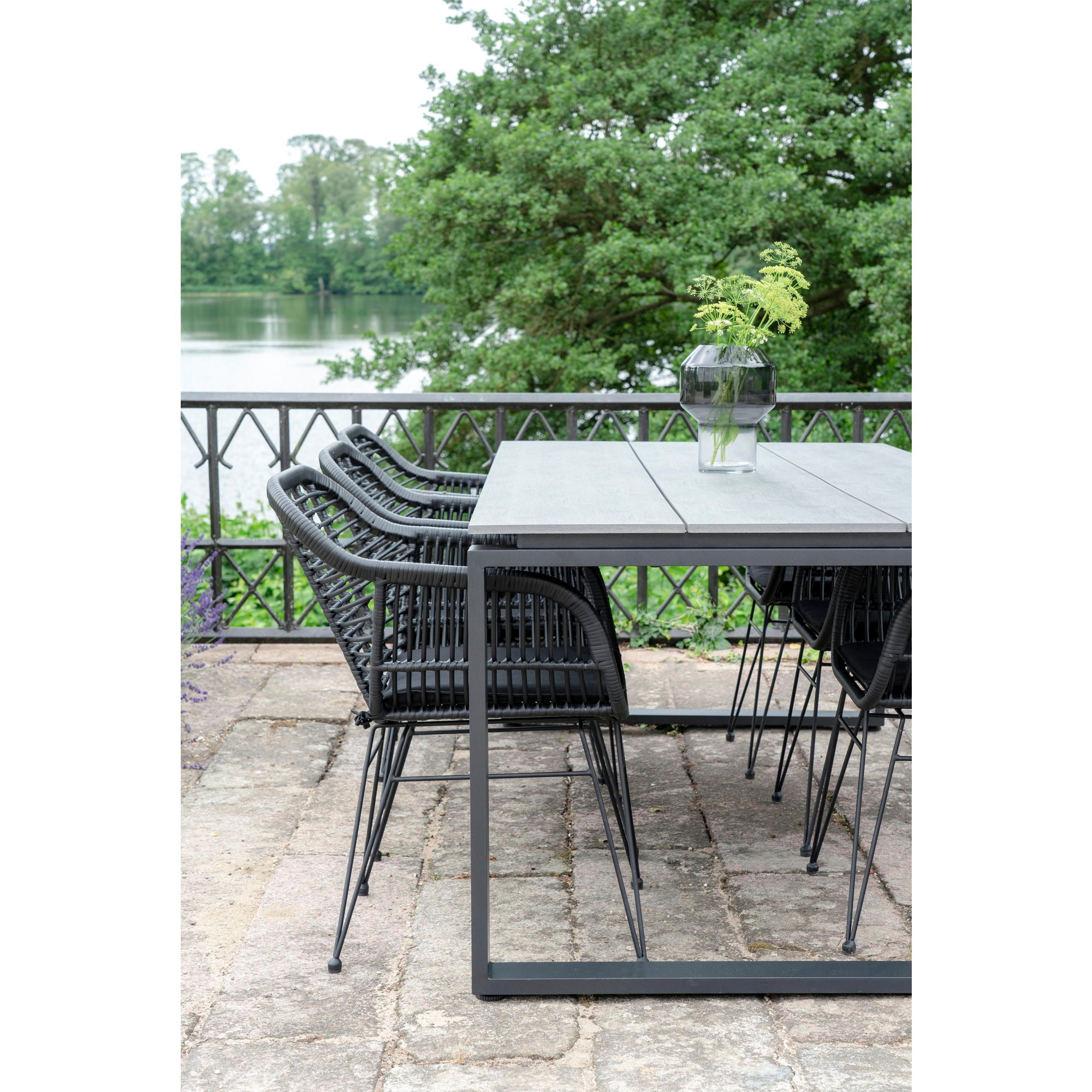 Denver Esstisch – 210×100 cm, Nonwood (PE) grau & Aluminium schwarz
